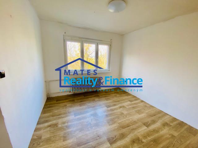 Pronájem bytu 2+1 v Bílině, ul. A. Sovy - 4