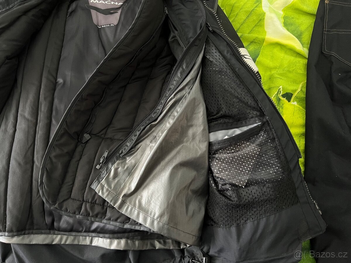 Bunda, kalhoty a boty - 4