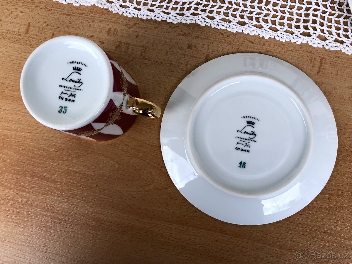 Porcelánová sada šesti hrnečků s talířky Nefertiti J. Ježek - 4