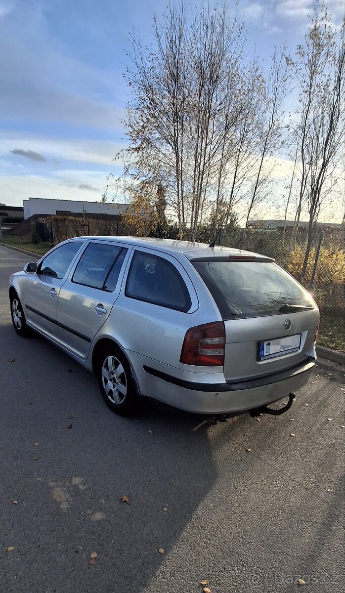 Škoda Octavia II 1.9 TDI 77kW Elegance - 4