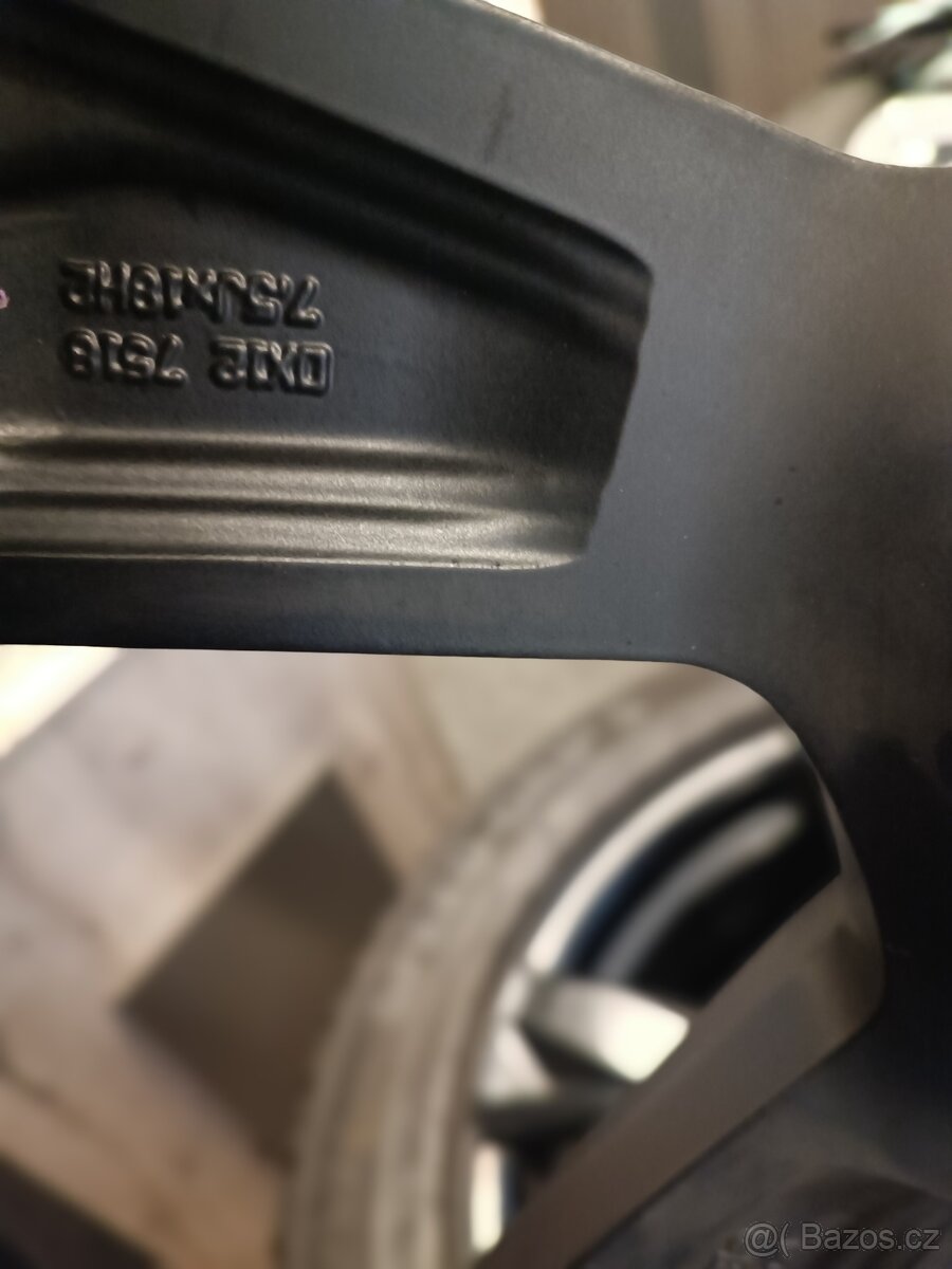 Alu kola 5x112r18 Škoda Kodiaq černý mat - 4