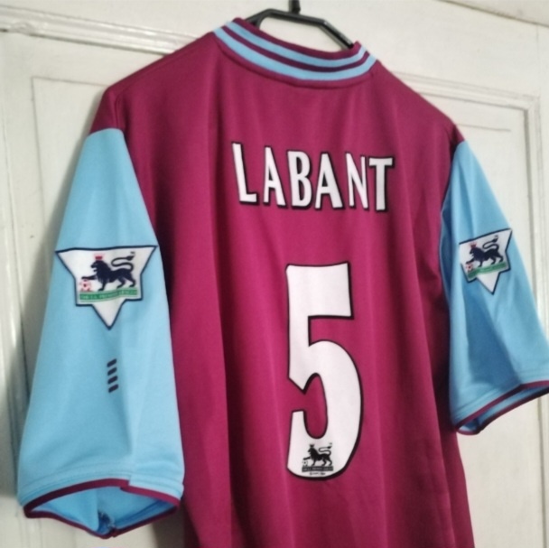 VLADIMÍR LABANT (WEST HAM UNITED FC) - prodám originální dre - 4