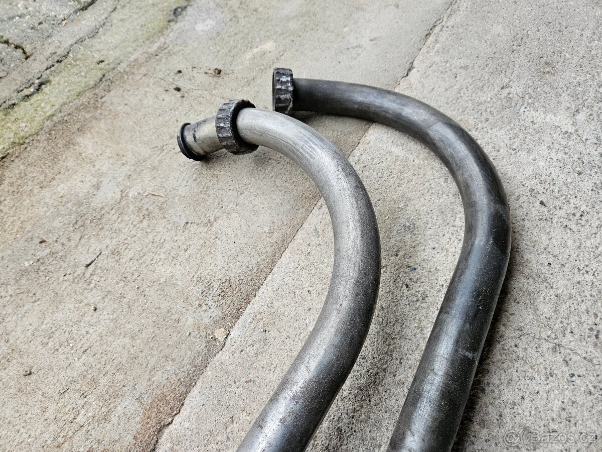 Jawa 175 - vyfuky a kolena - 4