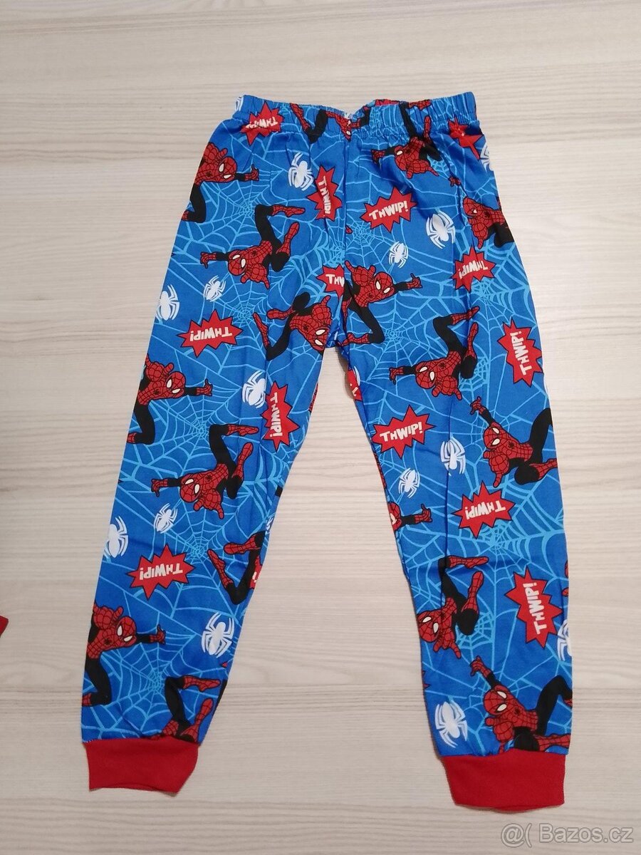 NOVÉ Pyžamo Spider-man, 5-6let - 4