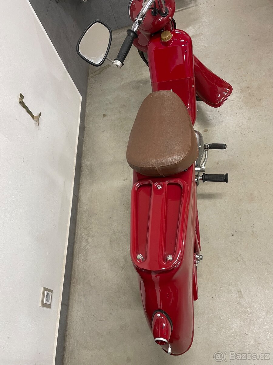 Jawa 50/555 Pionýr - 4