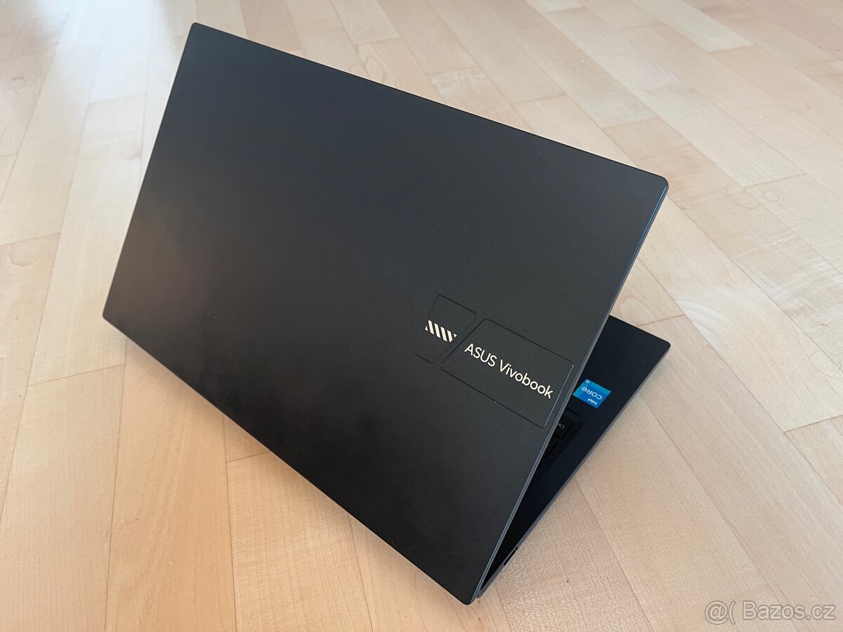 Asus Vivobook 15 X1504ZA-BQ092W - 4