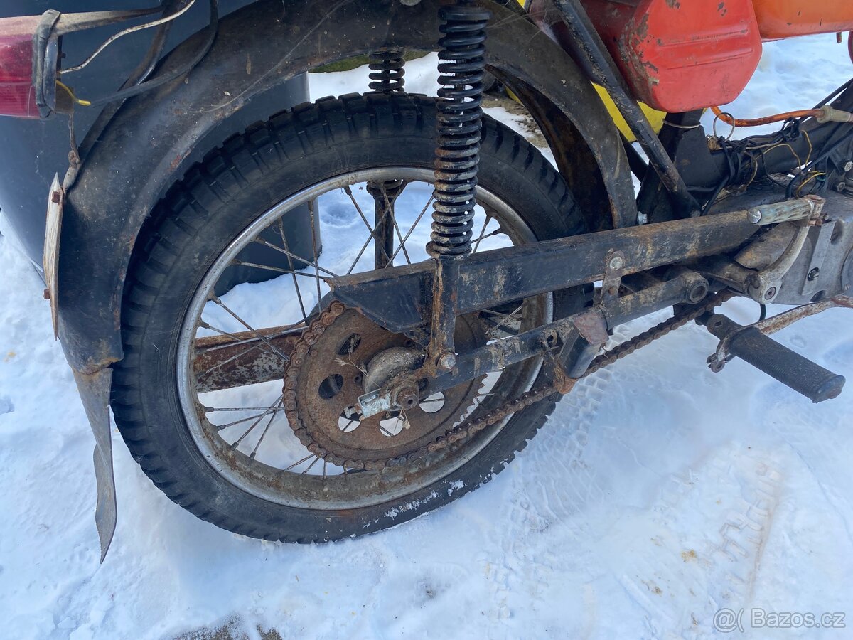 jawa 50/23 Mustang - 4