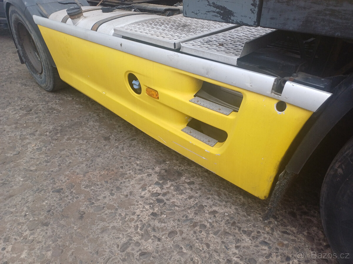 DAF XF 105 rok 2010 - 4