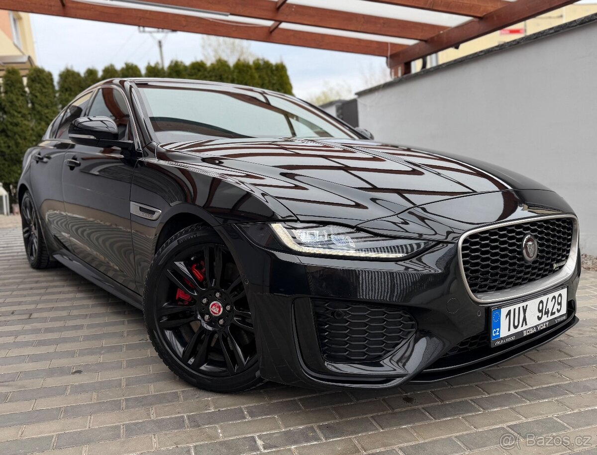 Jaguar XE 2.0d R-Dynamic - 4