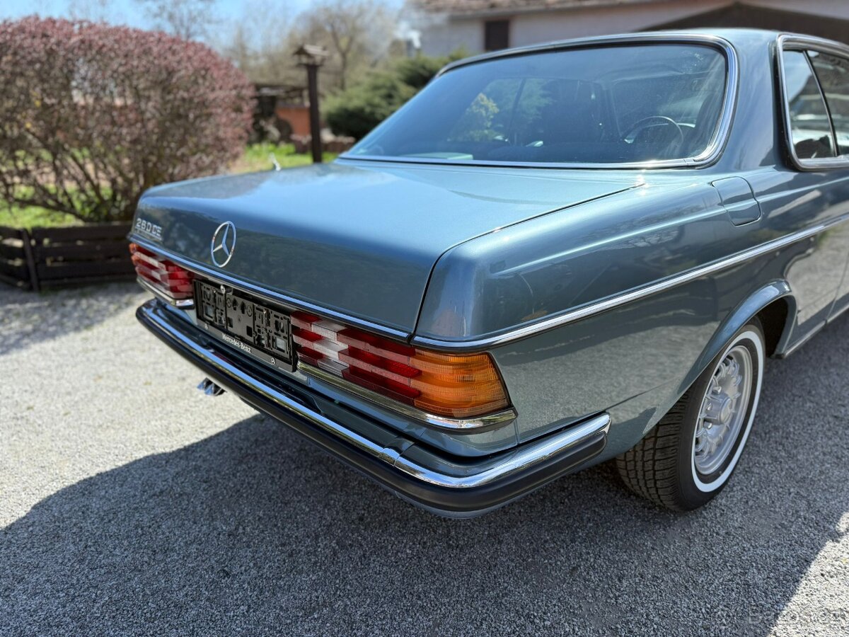 Mercedes Benz w123 280ce coupe manuál - 4