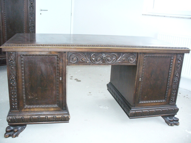 Starožitný nábytek - 4