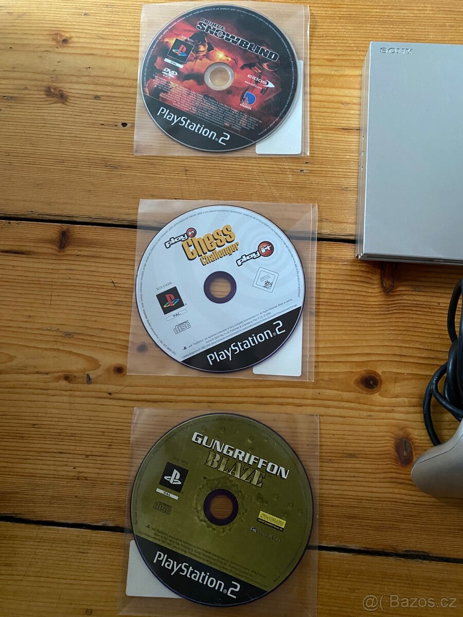 Konzole PlayStation 2 PS2 3x hra Sony Ovladač - 4