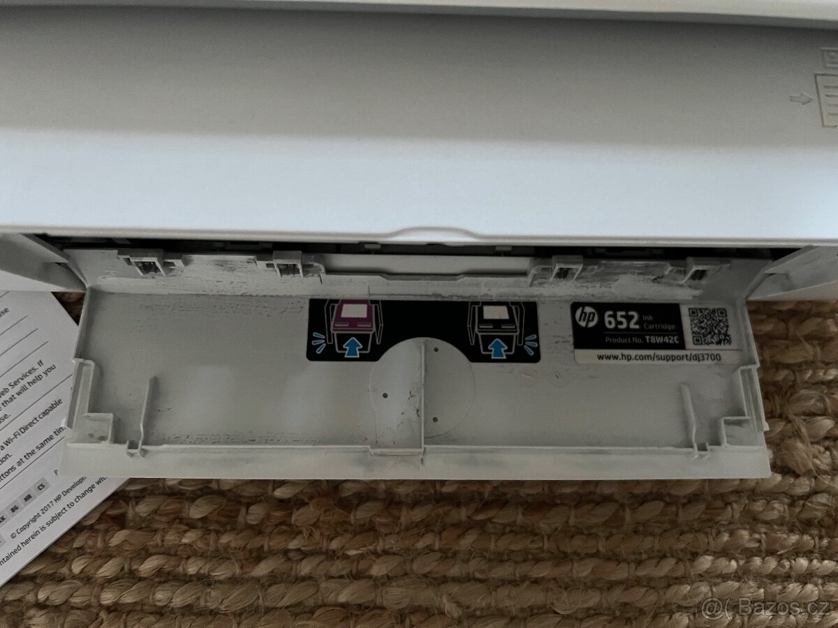 HP DeskJet Ink Advantage 3700 - 4