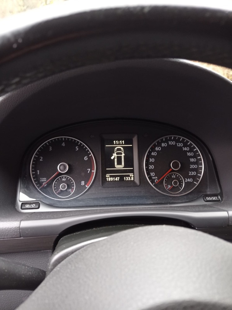 Volkswagen Touran 1,2 TSI 77KW rok výroby 2012 - 4