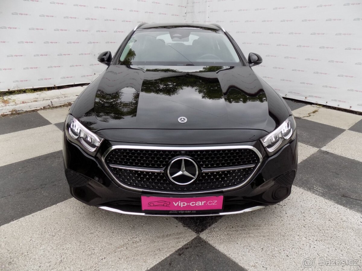 Mercedes-Benz Třídy E 220d/Performance LED/DPH/ - 4