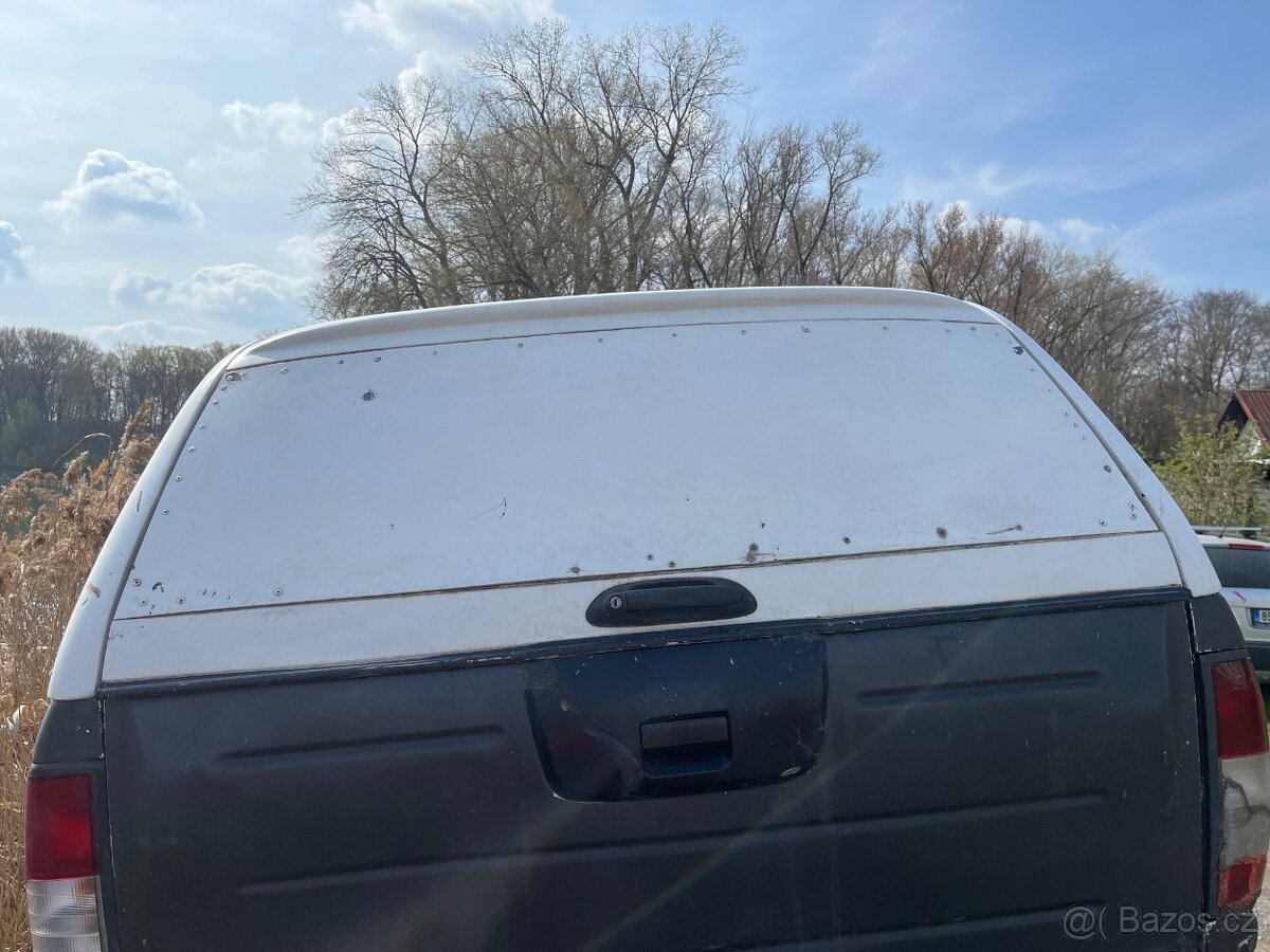 hardtop Nissan Navara D22 - 4