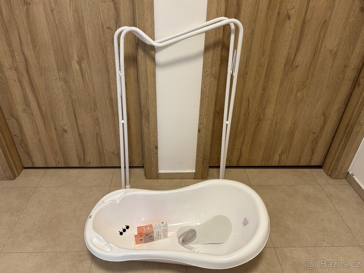 Vanička se stojanem a příslušenstvím - 4