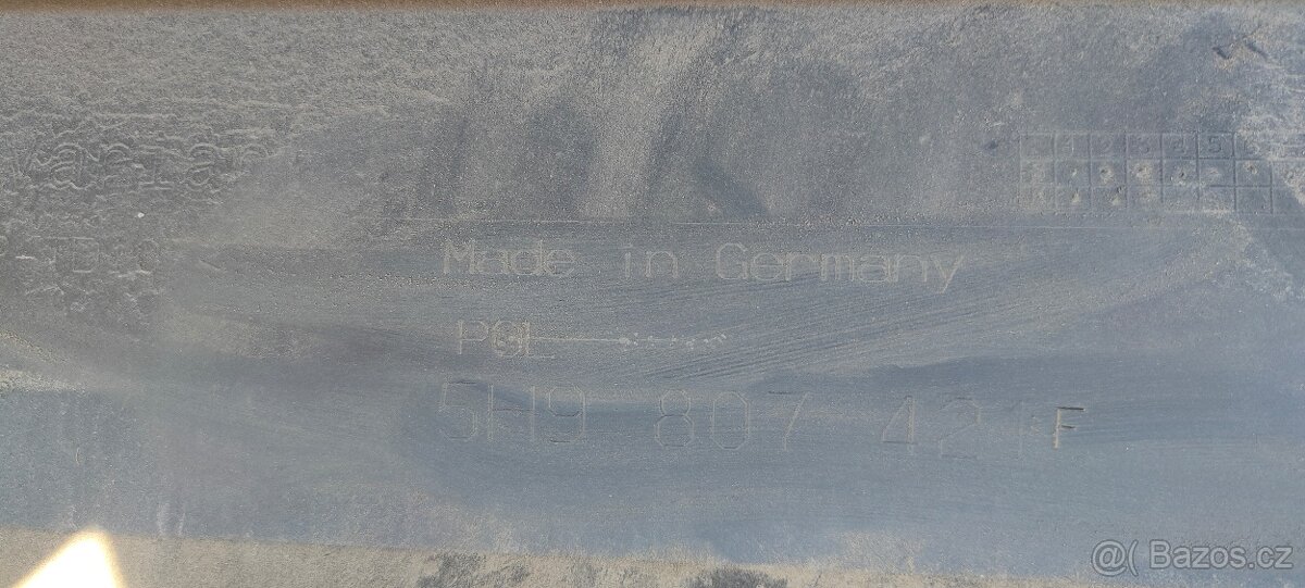 Zadní nárazník Golf 8 VIII VARIANT KOMBi - 4