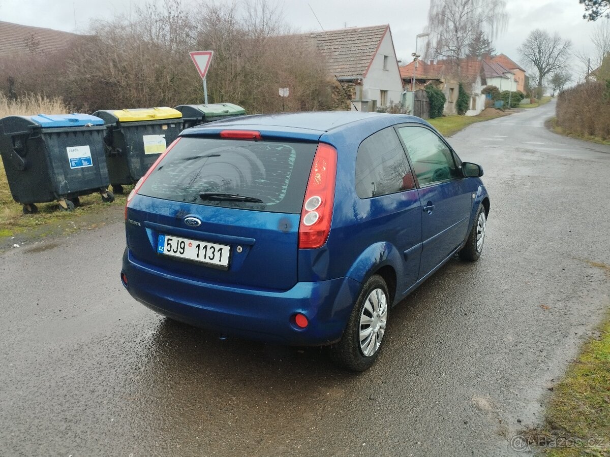 Prodám Ford fiesta 1'4 , LPG - 4