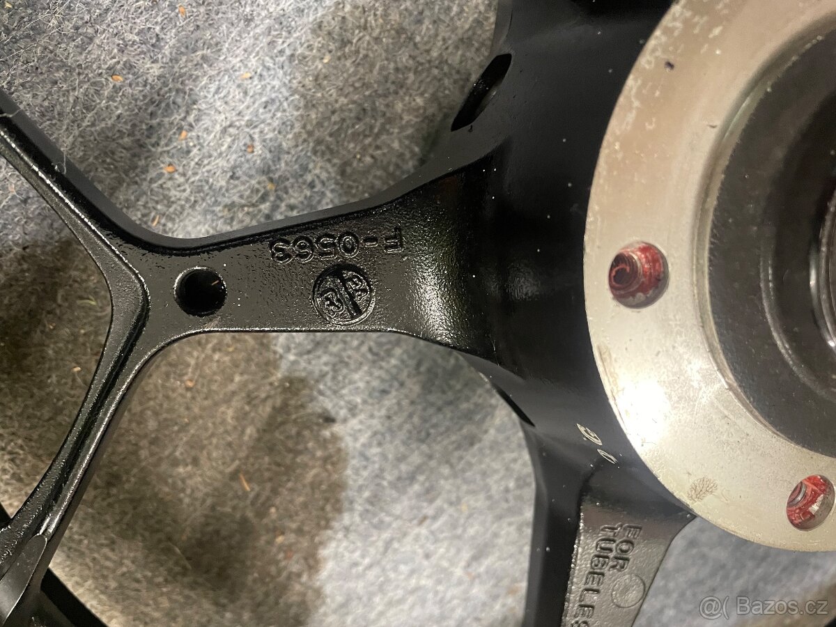 Přední kolo Kawasaki ZX10 - 4