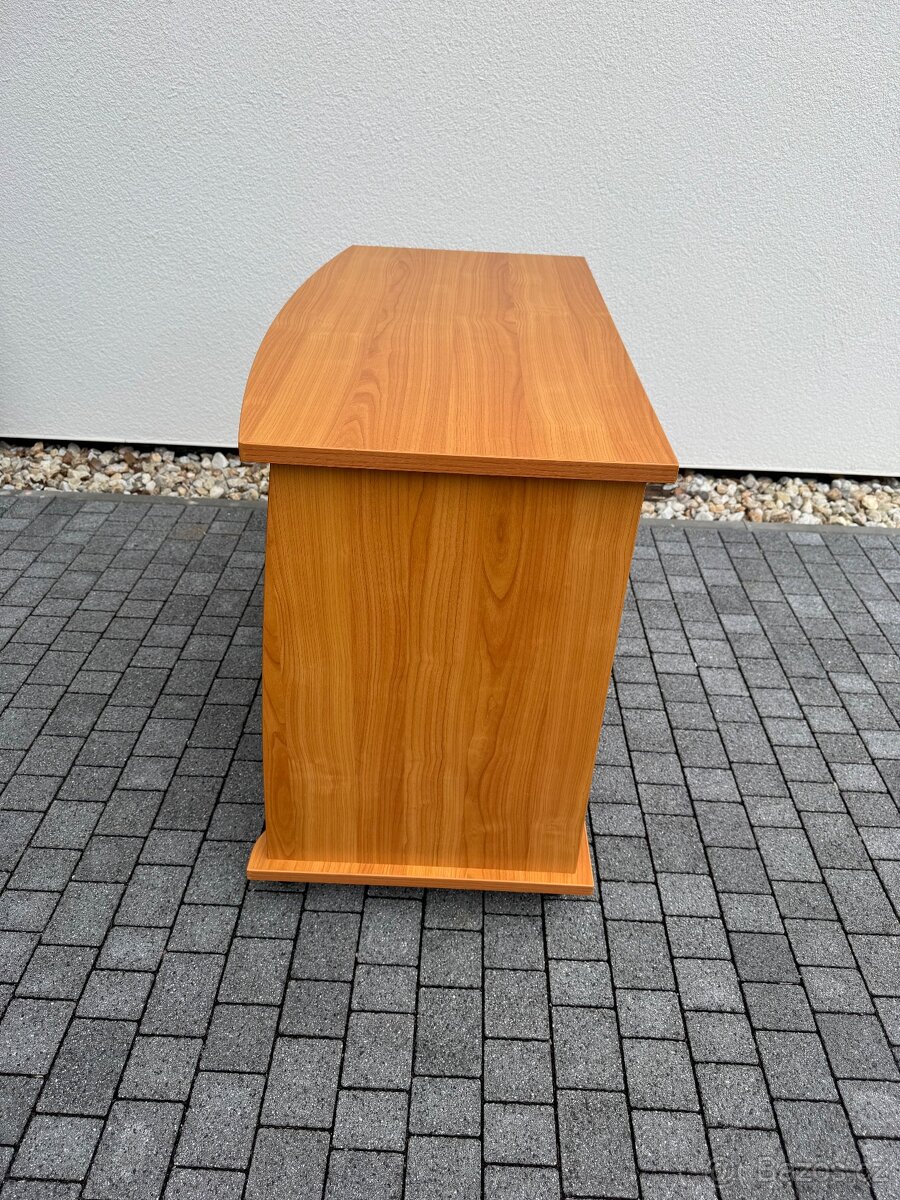 Počítačový stůl - 4