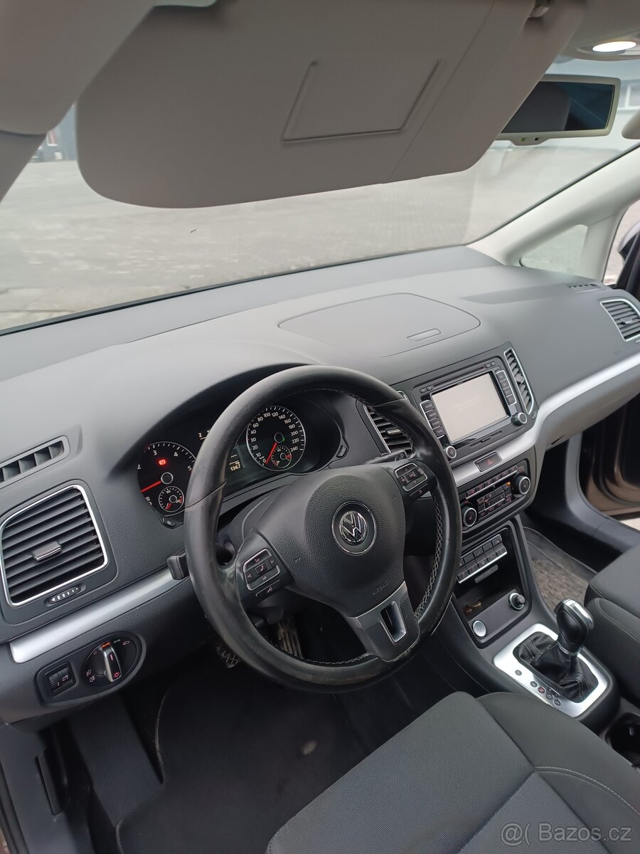 VW Sharan 2011 - 4