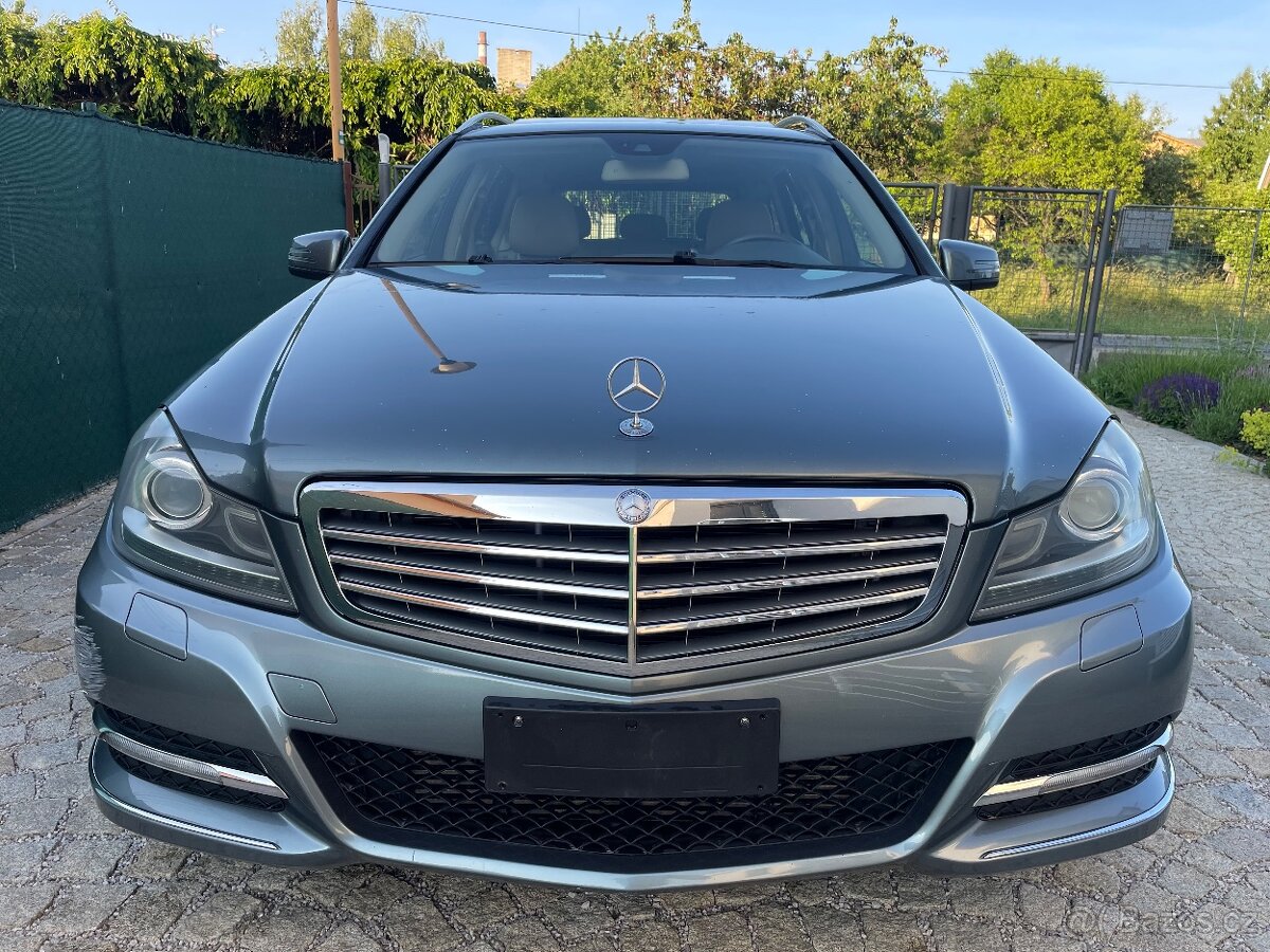 Mercedes-Benz C200 2.2 CDI Elegance W204 facelift - 4