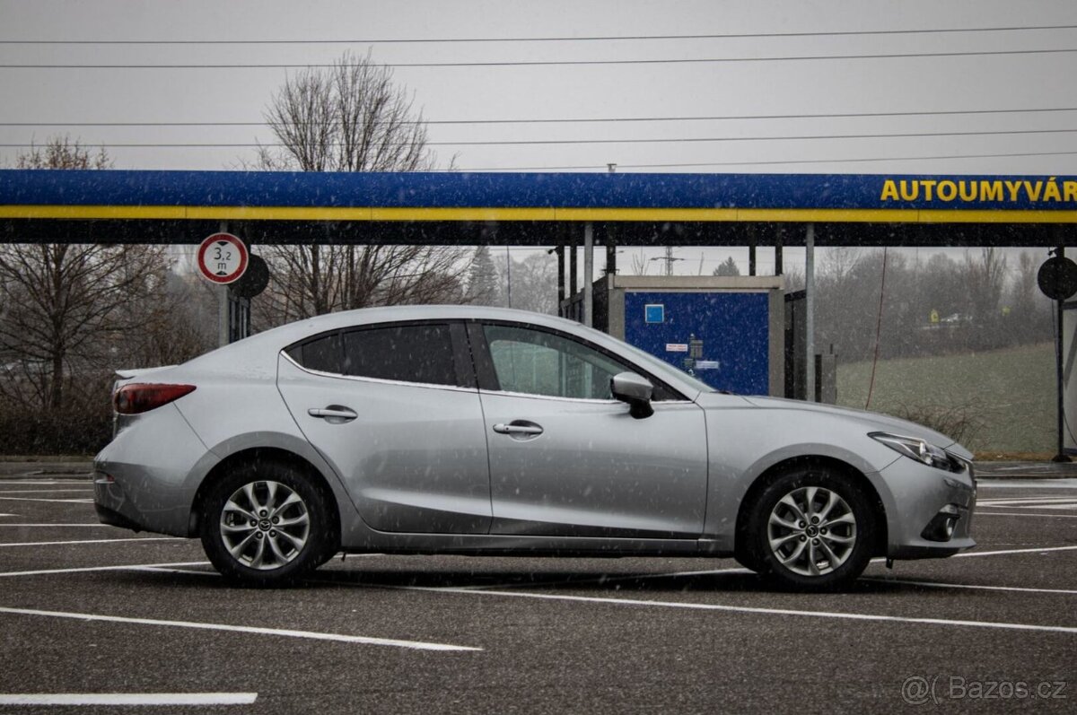 Mazda 3 2.0 Skyactiv Revolution - 4