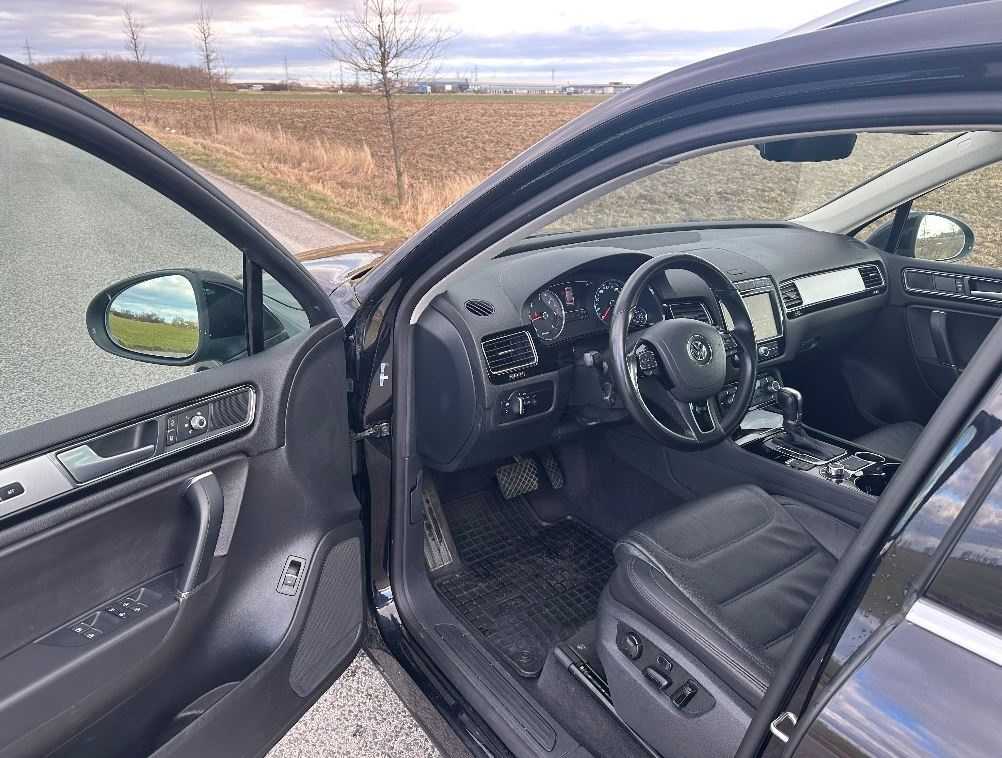 4MOTION Touareg II 3.0 V6 TDI BMT - 4