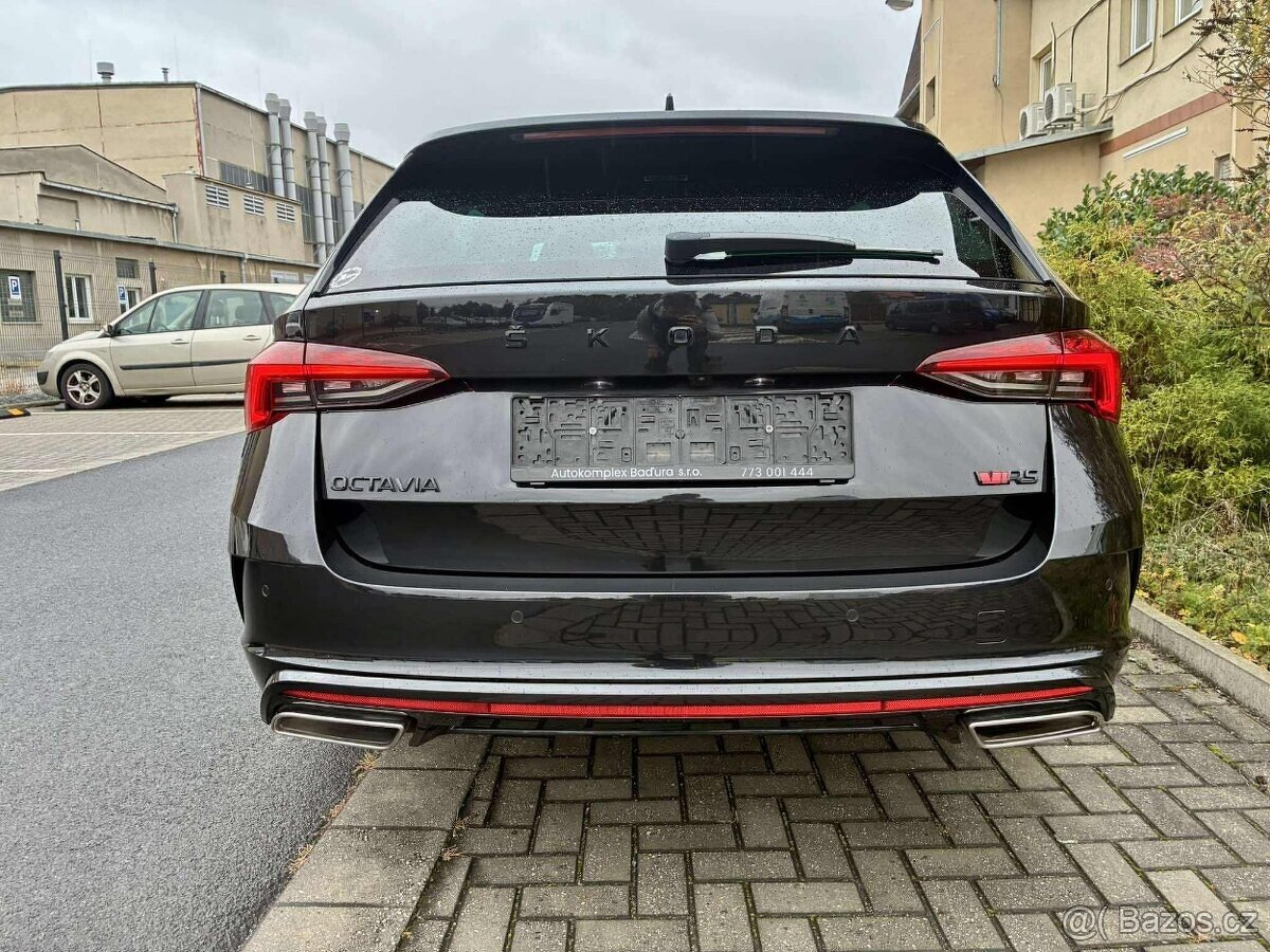 Škoda Octavia 4 combi RS - 4