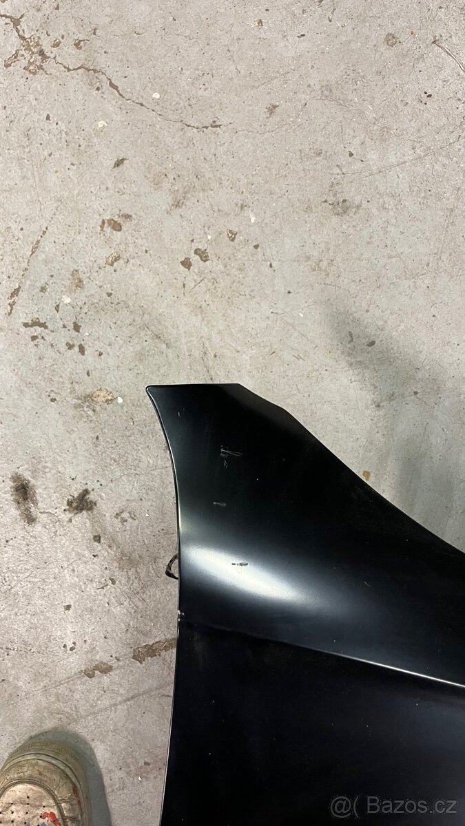 Mazda 3 pravý přední blatník - 4
