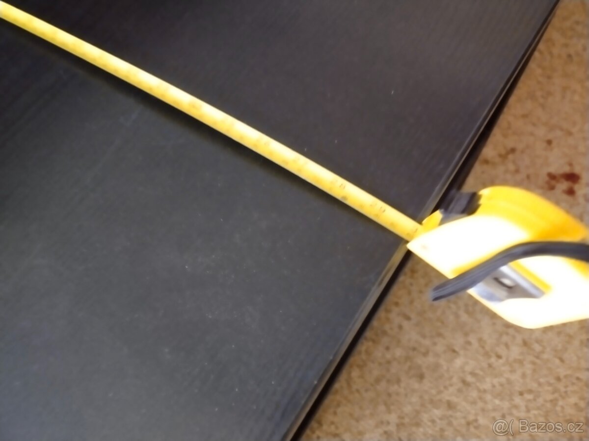 Kancelářský stolek - 4