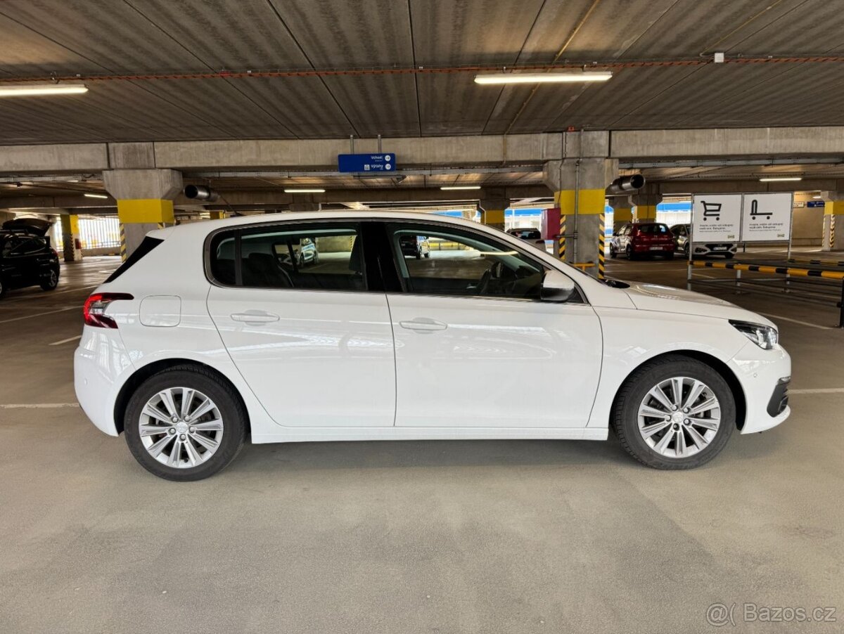 Peugeot 308 - 4