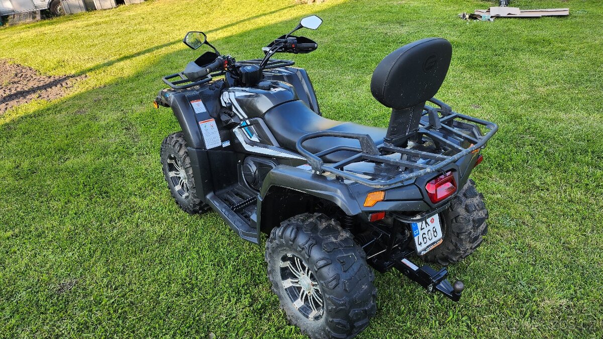 Pracovní čtyřkolka CF MOTO Gladiator 520