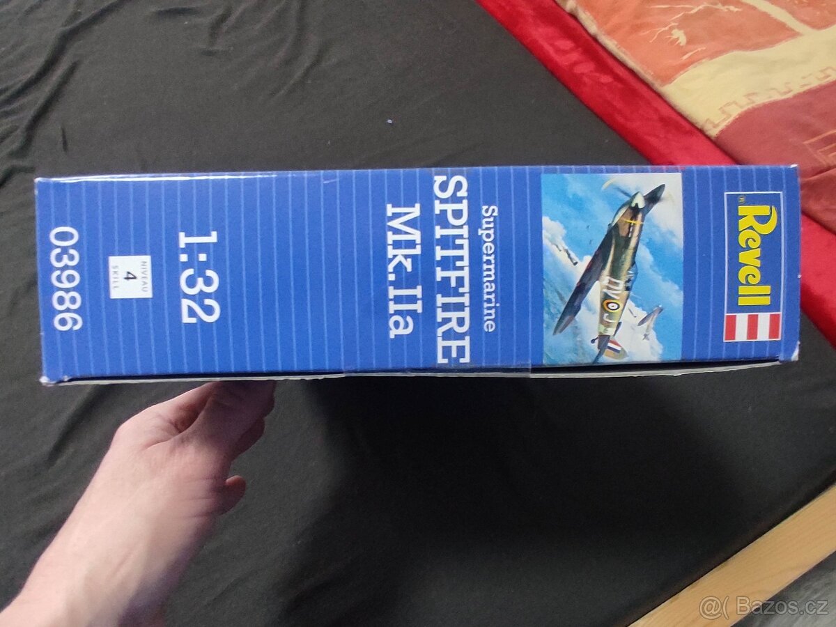 Spitfire Mk. IIa - 1:32 - zcela nový - 4