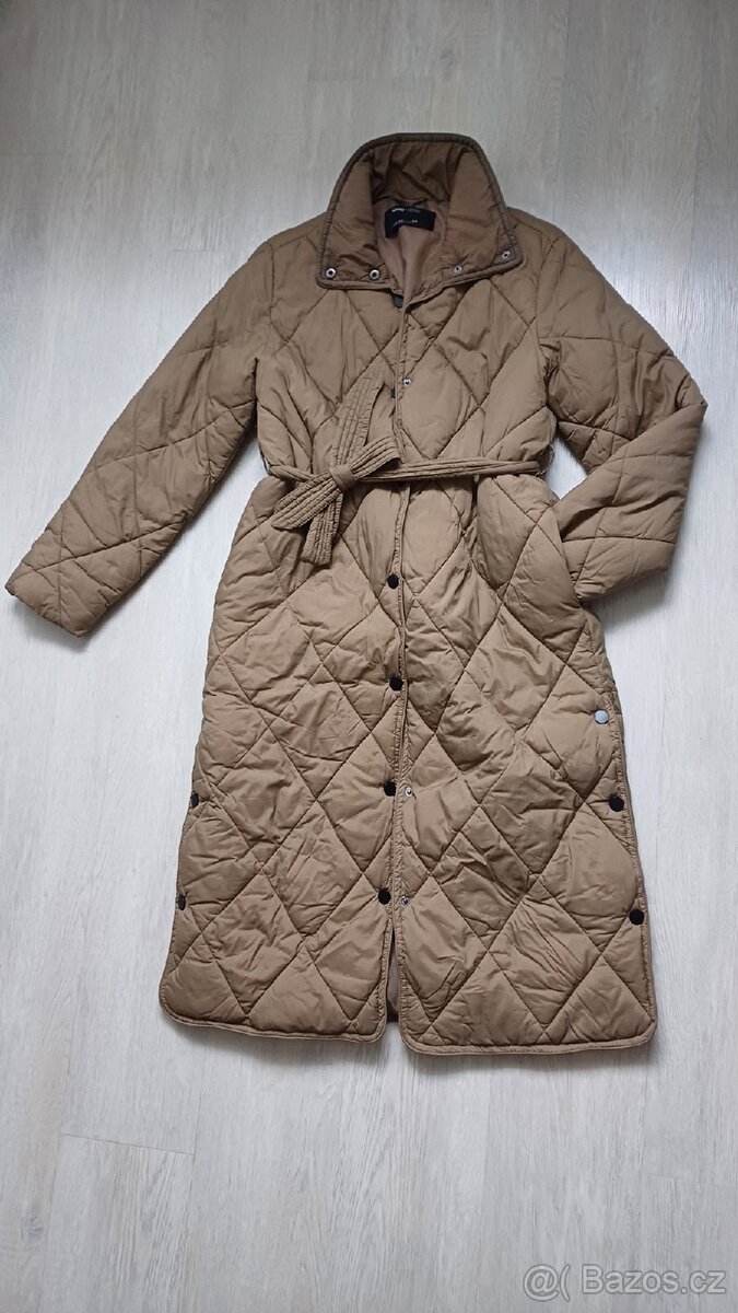 Dlouhý prošívaný kabát zn. Sinsay - 4