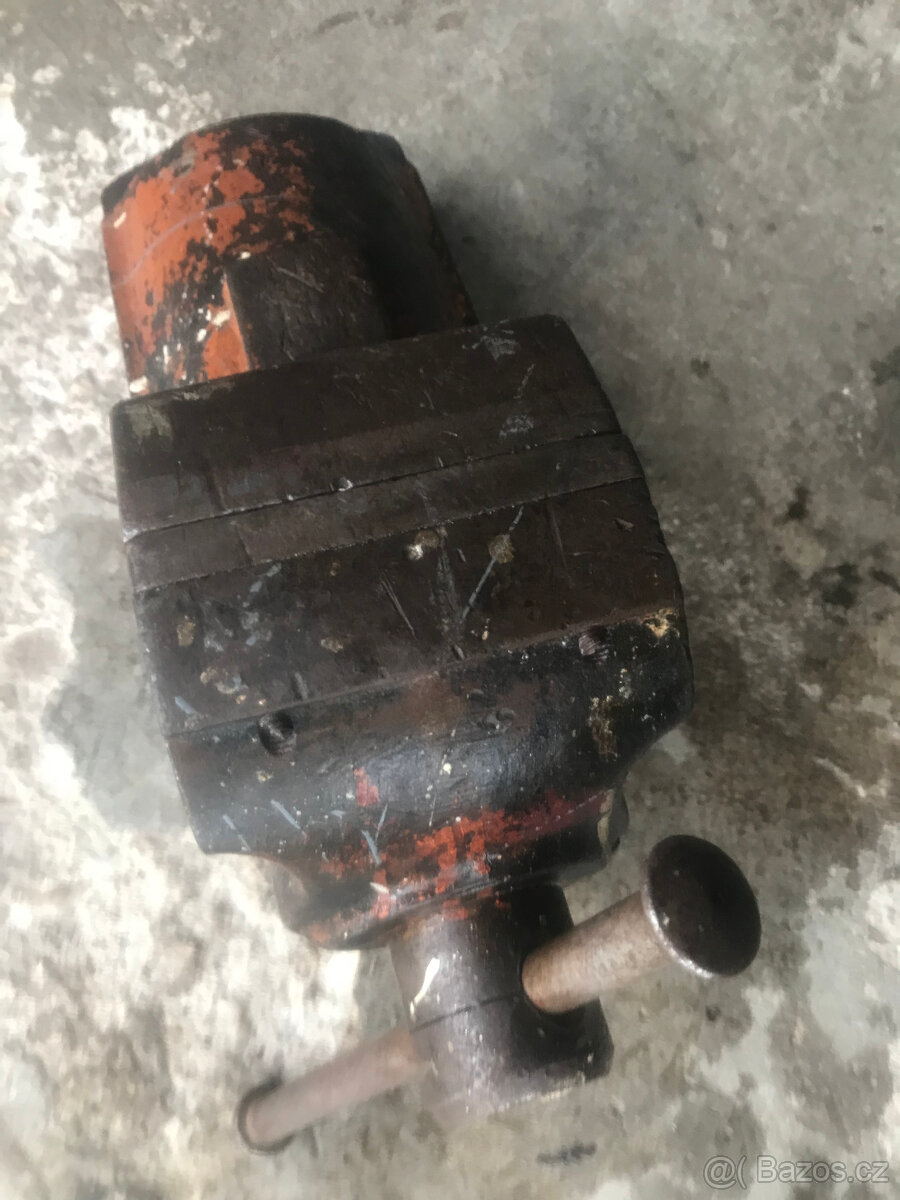 Zámečnický svěrák - 4