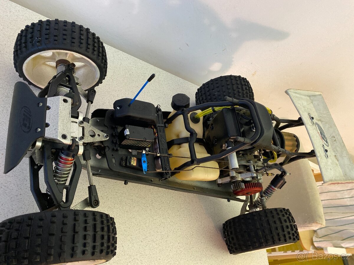 RC auto FG Baja 1:5 - 4