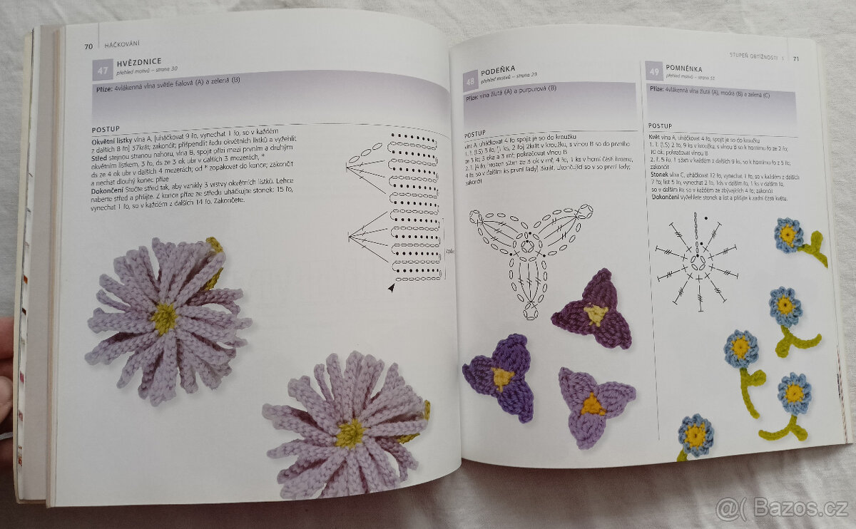 Květiny háčkované a pletené - 4