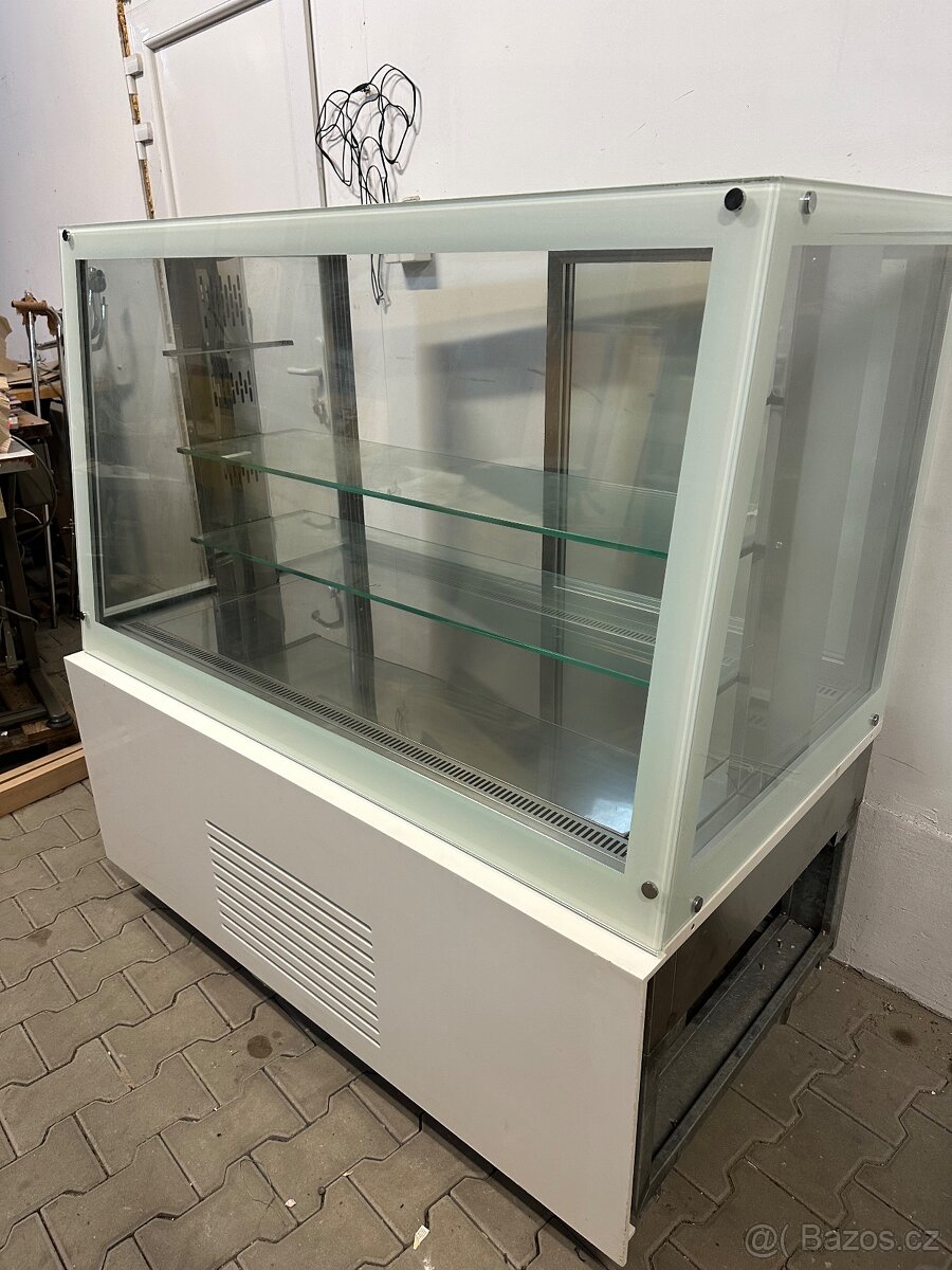 Chladící vitrína NOVá osvětlená - 4