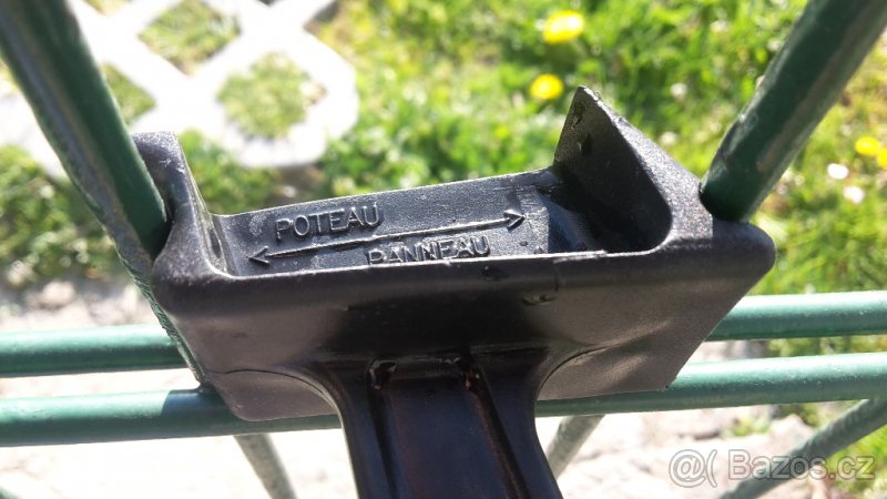 Vymezovač PVC - příslušenství k plotu AXIS od DIRICKX - 4