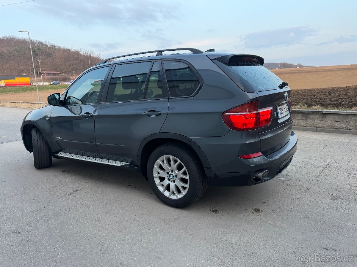 BMW X5 E70 2011 SUPER STAV - 4