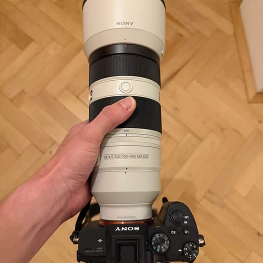 Sony Alpha A7 III + FE 28-70 mm OSS - 4