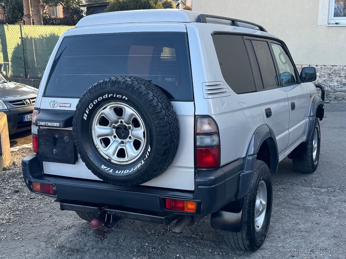 Toyota Land Cruiser, 3.0TD,2.MAJ,TAŽNÉ,NAVI,KAMERY