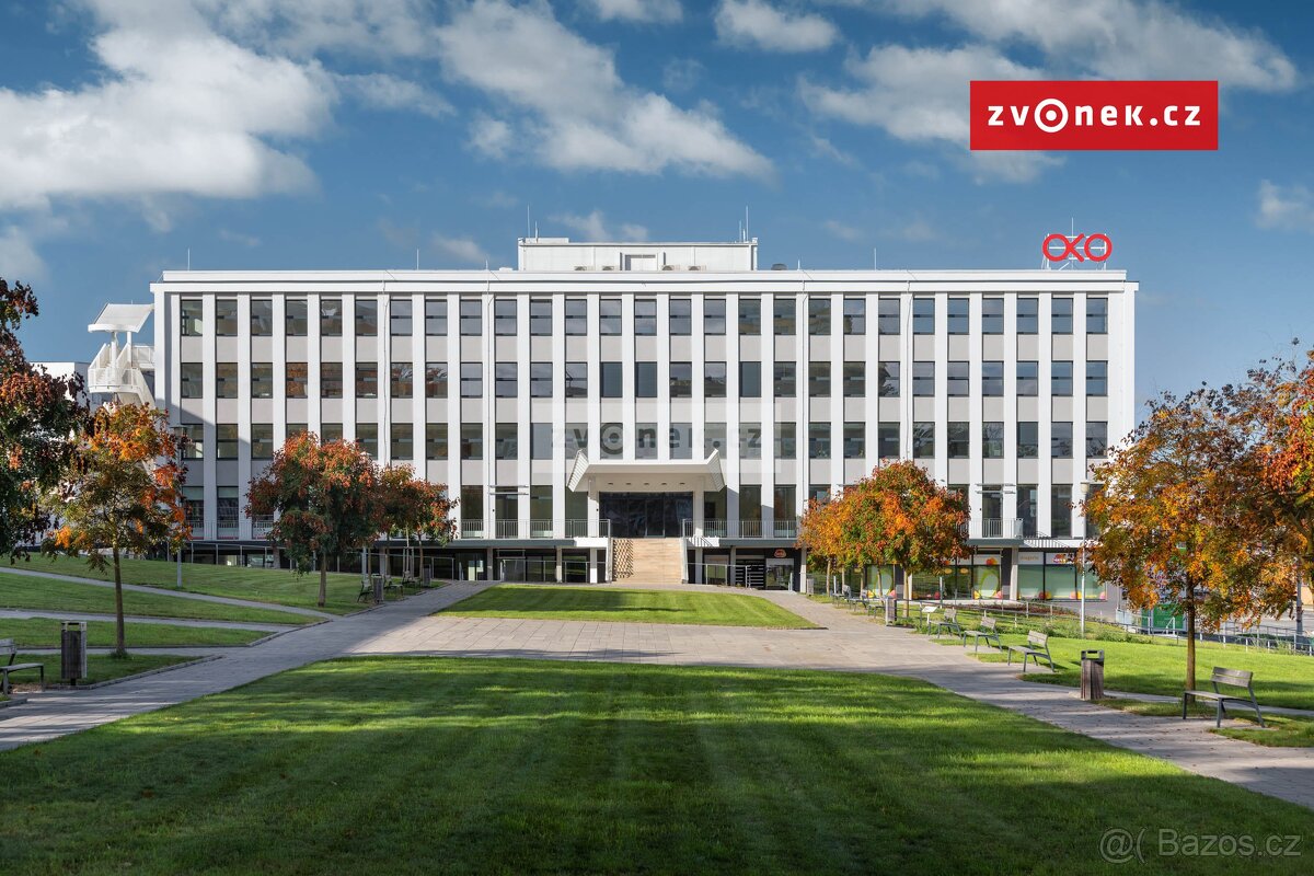 Pronájem obchodních prostor v centru Zlína, 100 m2 - 210 m2 - 4