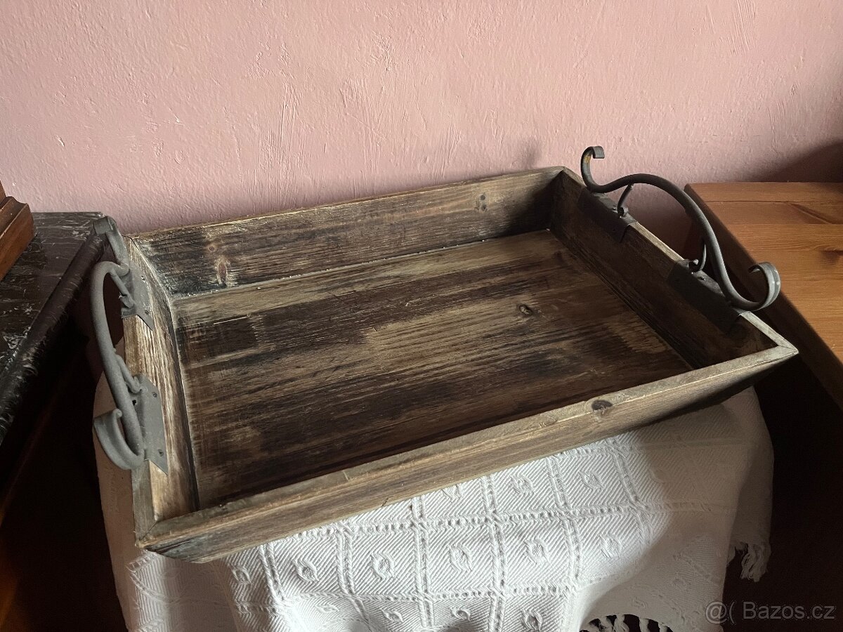Krásný dřevěný tác - 4