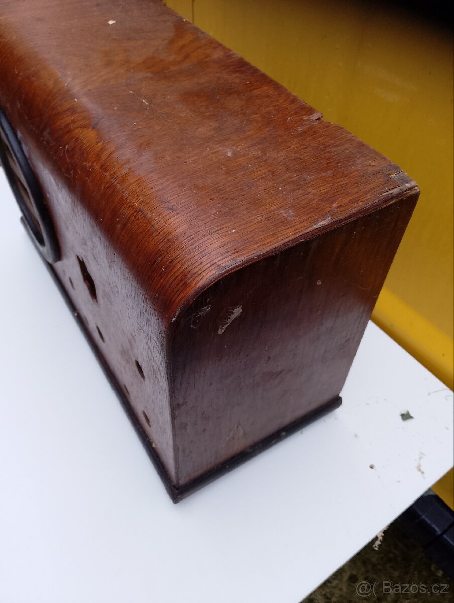 Šasi starého rádia - 4