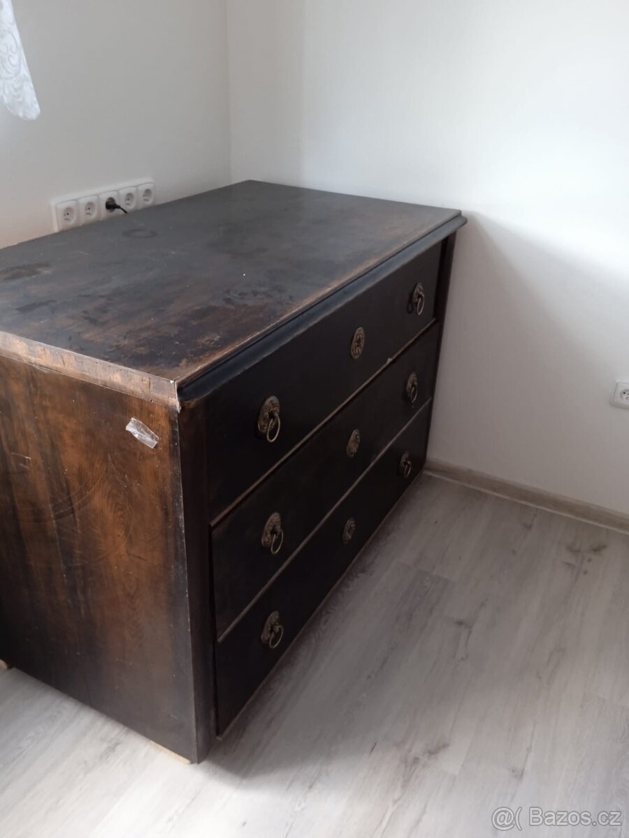 Komoda z masivu zn. Biedermeier r.1920 - 4