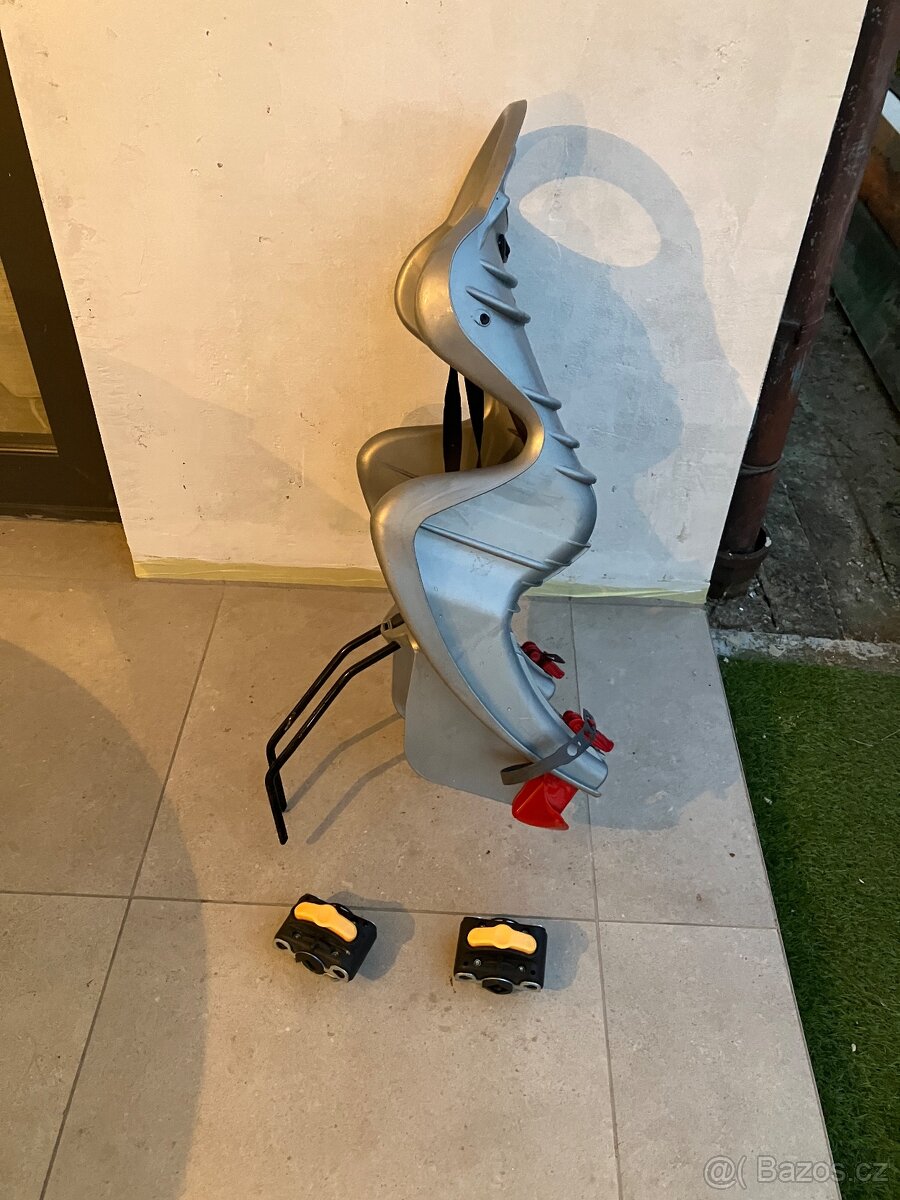 Sedačka na kolo + dva držáky na kolo - 4