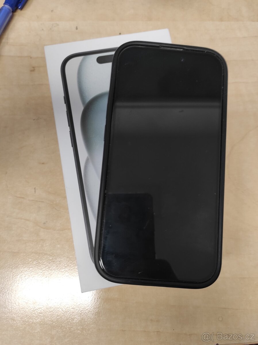 IPhone 15 - 4